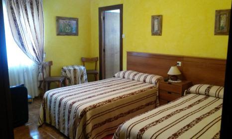 Foto de una habitación de Hostal La Plaza