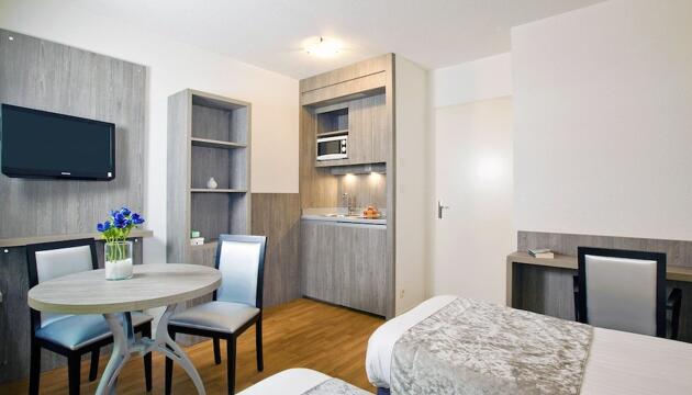 Foto de Aparthotel Séjours &amp; Affaires Reims Clairmarais