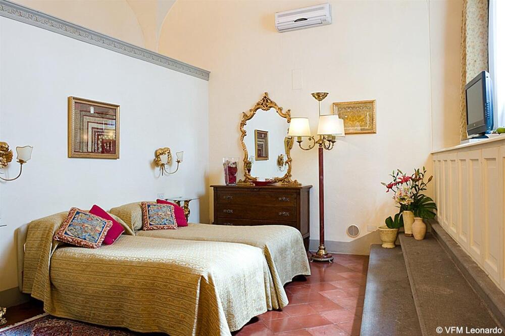 Foto general de Hotel Palazzo Magnani Feroni, All Suite - Residenza D&amp;#039;Epoca