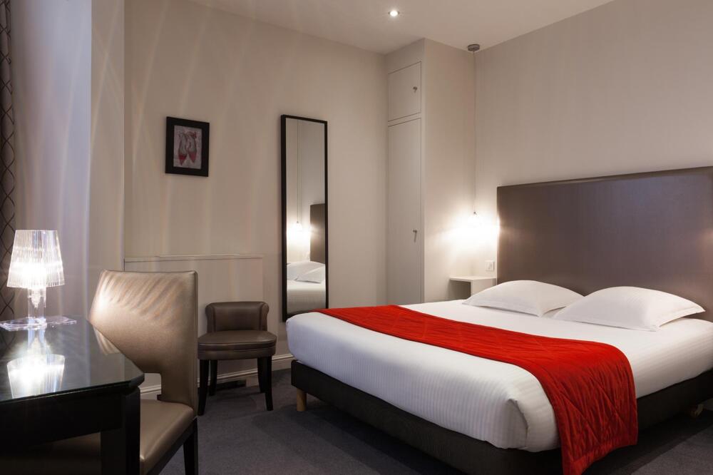 Foto de una habitación de The Originals Boutique, Hôtel des Princes, Strasbourg Centre (Qualys-Hotel)