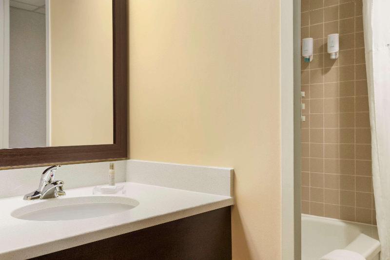 Foto del baño de Hotel Travelodge by Wyndham Sydney