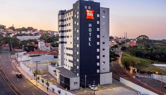 Foto de Hotel ibis Americana