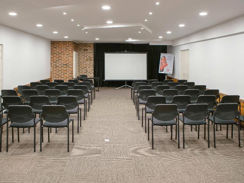 Foto de los servicios de Hotel ibis Douai Centre