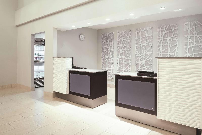 Common areas – Hotel La Quinta by Wyndham Fairfield - Napa Valley
