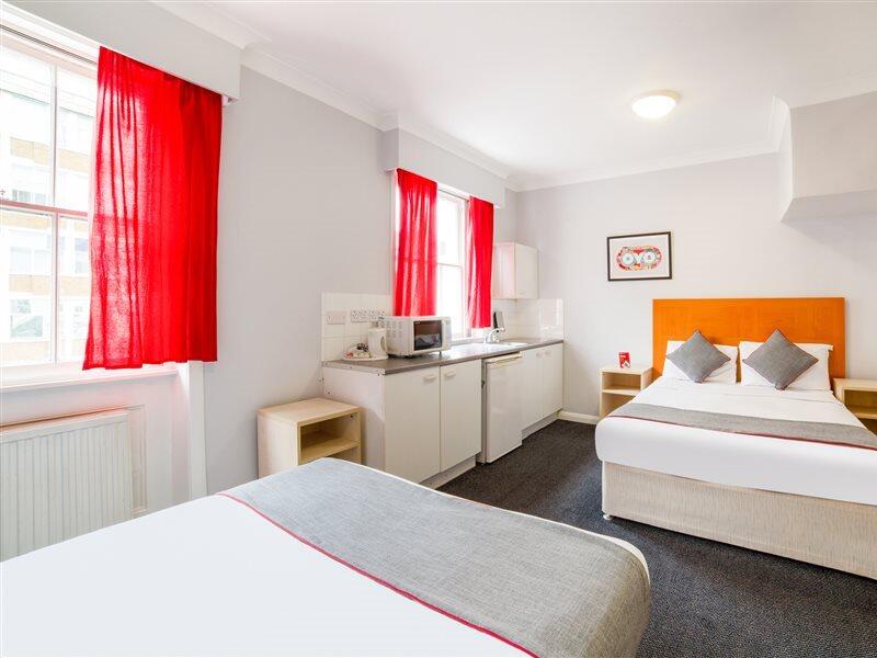 Foto de una habitación de Hotel OYO Studios @ 28