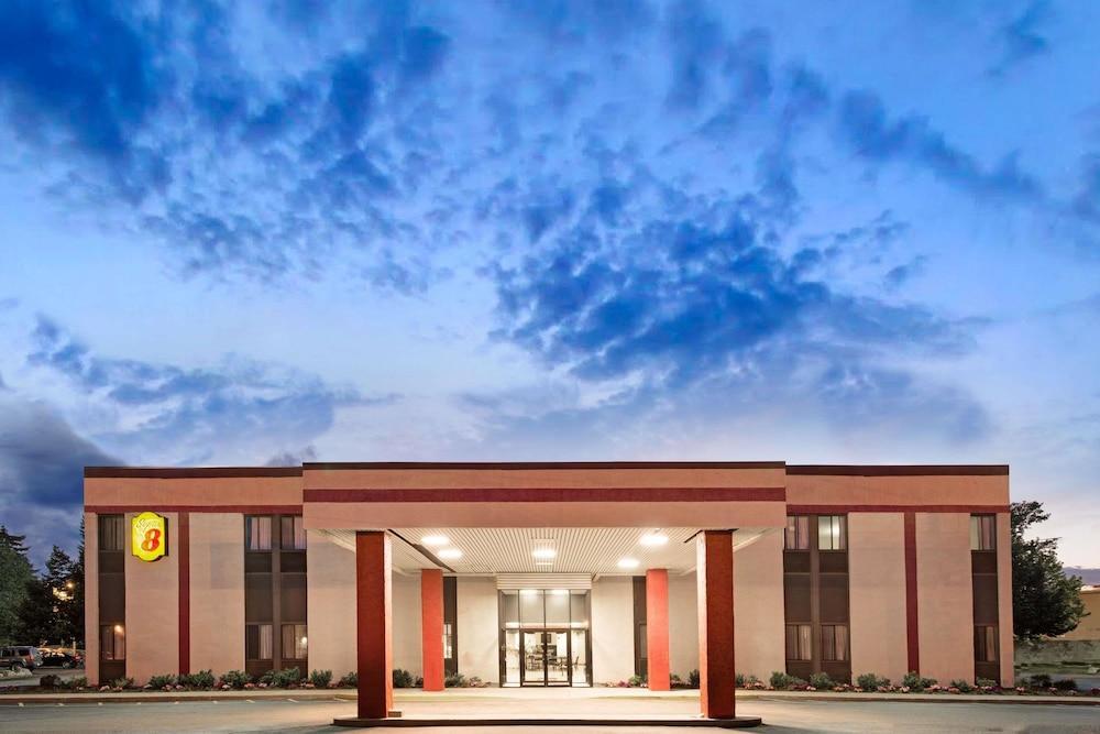 Foto general de Hotel Super 8 by Wyndham Brockton
