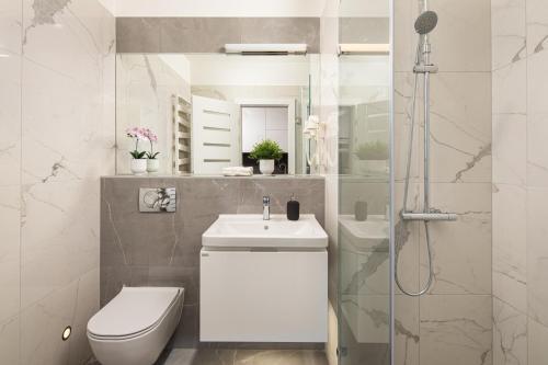 Foto del baño de NaturMed Hotel Carbona