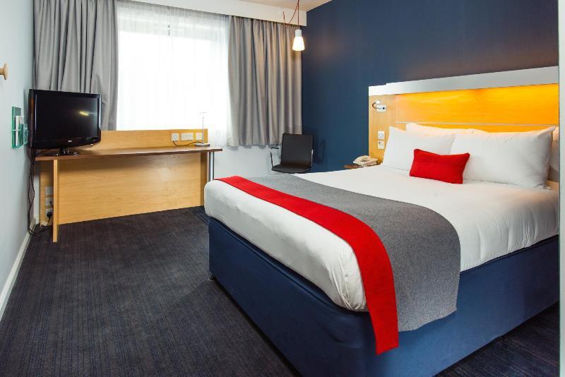 Foto de una habitación de Holiday Inn Express Cambridge, an IHG Hotel