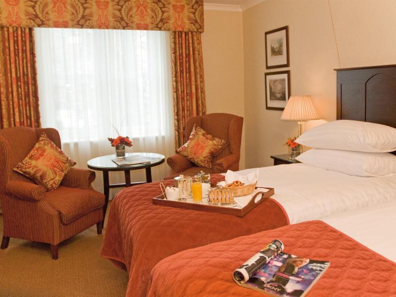 Foto general de Macdonald Old England Hotel &amp;amp; Spa