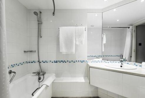 Foto del baño de Holiday Inn Milton Keynes Central, an IHG Hotel