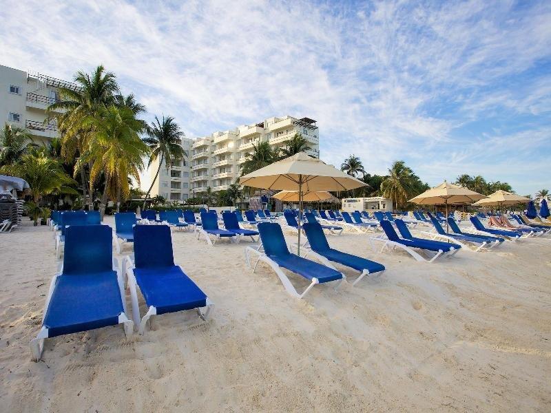 Blue Chairs Resort by the Sea