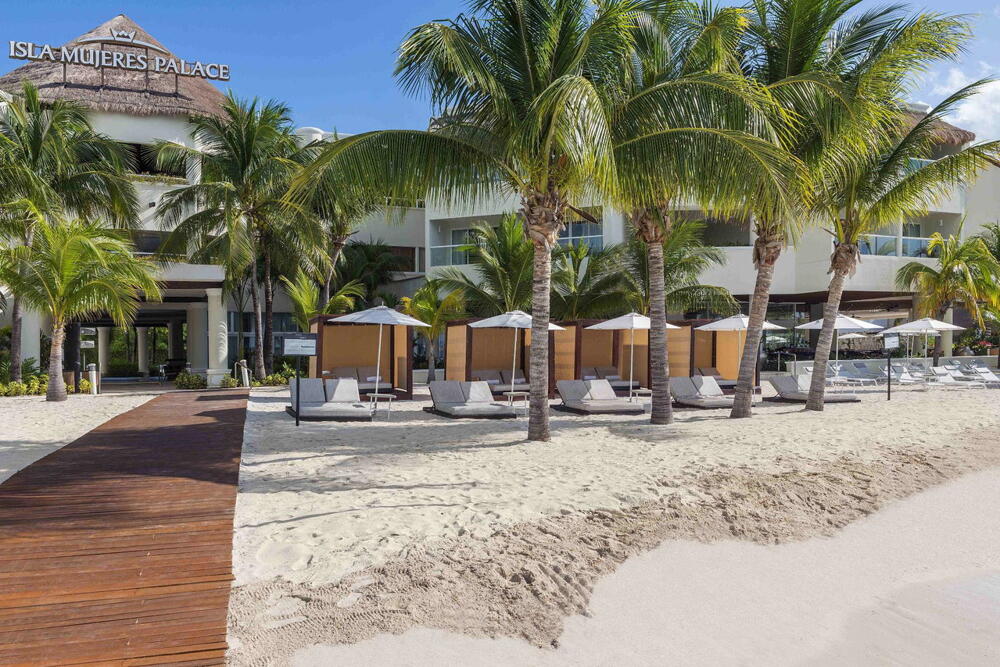 Hotel Isla Mujeres Palace