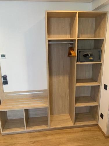 Foto de una habitación de Rihab Hotel