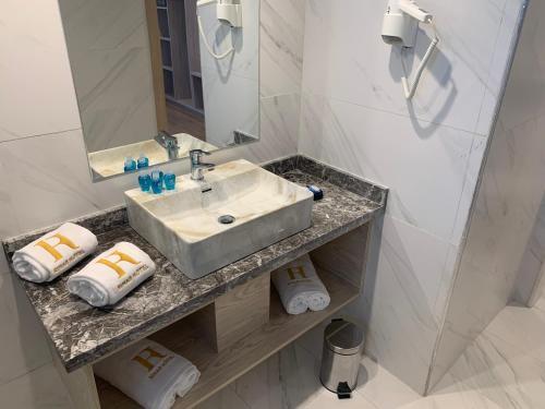 Foto del baño de Rihab Hotel