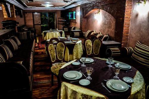 Foto de restauración de Riad Aslda