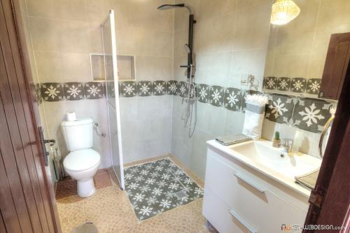 Foto del baño de Bed-and-Breakfast Guest House Bagdad Café