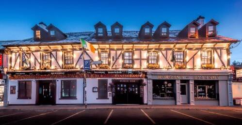 Exterior – Muskerry Arms Bar and B&amp;amp;B