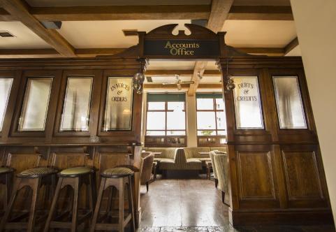Foto de restauración de Riverside Hotel