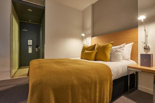 Foto de una habitación de Apex City Of London Hotel