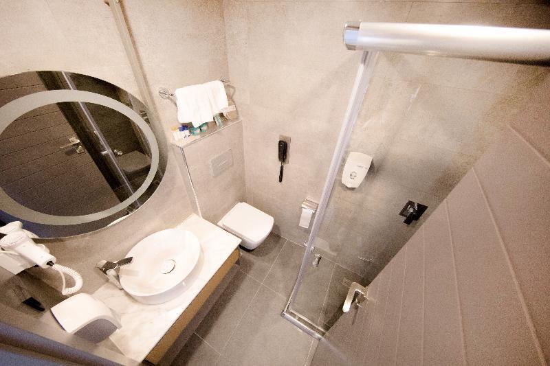 Foto del baño de Laren Sea Side Hotel Spa