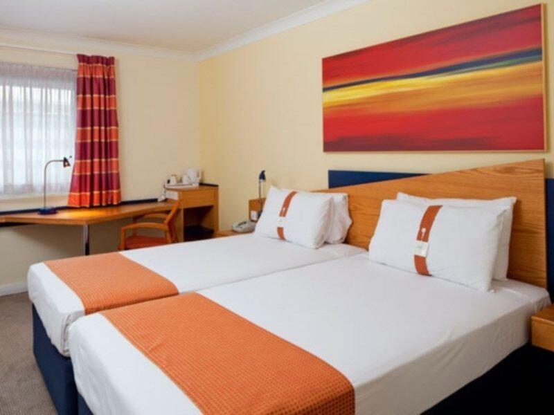 Foto general de Holiday Inn Express Birmingham Oldbury, an IHG Hotel