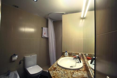 Foto del baño de Apartaments Turístics Prat de Les Mines