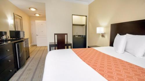 Foto de una habitación de Hotel Galleria Palms Orlando