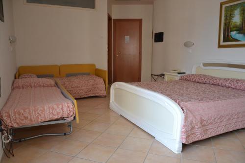Foto de una habitación de Hotel Perticari