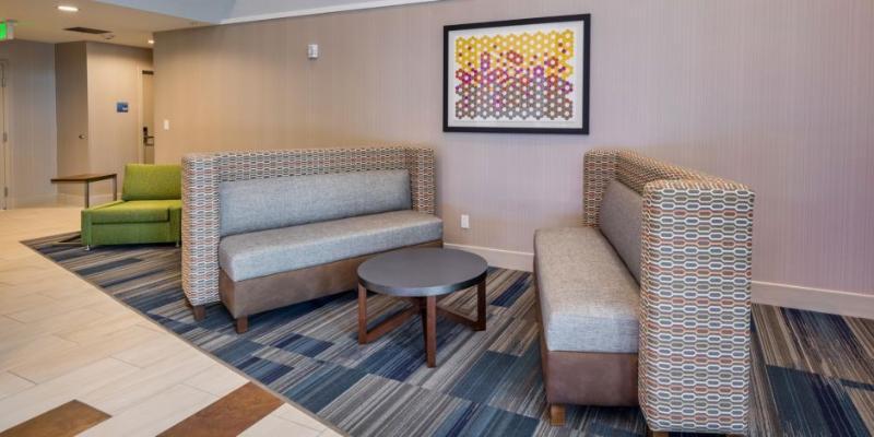 Foto de las zonas nobles de Holiday Inn Express - Sunnyvale - Silicon Valley, an IHG Hotel