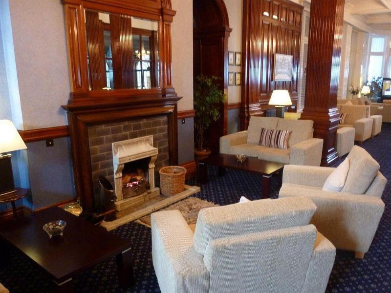 Photo – Legacy Hotel Victoria