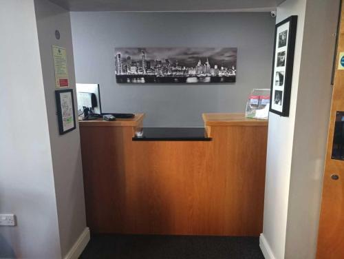Photo – The Liverpool Inn Hotel