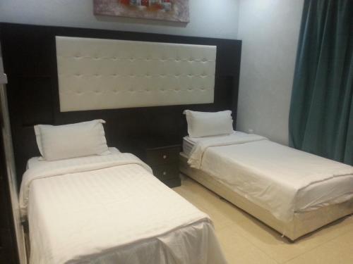 Room – Aparthotel Ronza Land