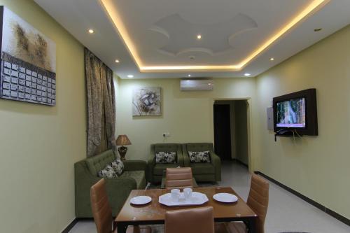 Room – Aparthotel Ronza Land