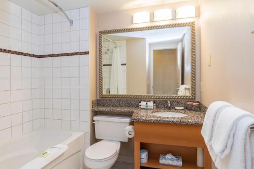 Foto de una habitación de Sandman Hotel Calgary Airport