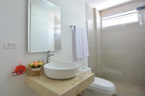 Foto de una habitación de Hotel OR Suites