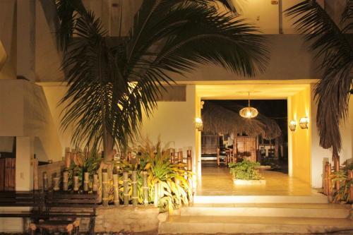 Foto general de Hotel Puerto Antiguo