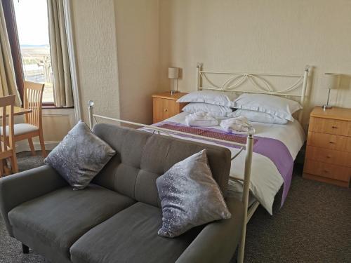 Room – Bed-and-Breakfast Westleigh