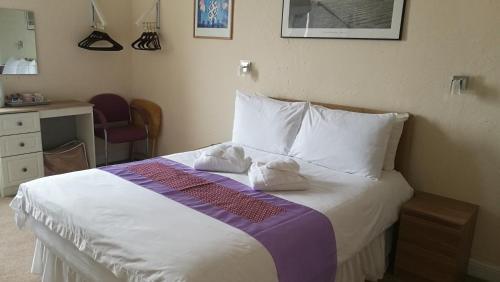 Room – Bed-and-Breakfast Westleigh