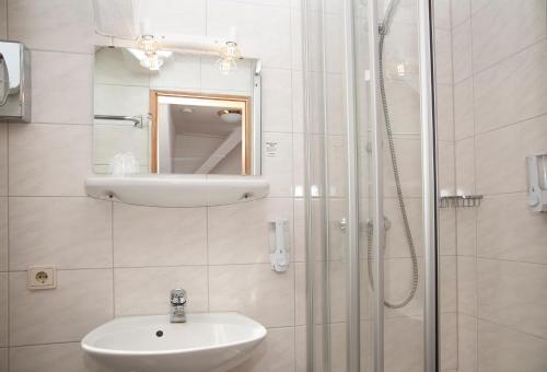 Foto de una habitación de Hotel Sonne