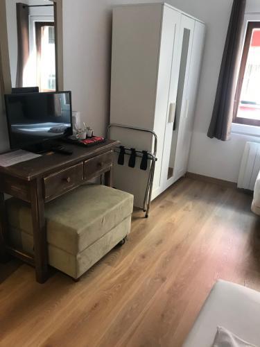 Foto de una habitación de Hotel KATHMANDU
