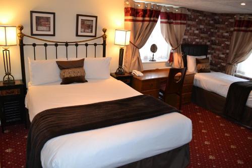 Foto de una habitación de Brookside Hotel &amp;amp; Restaurant