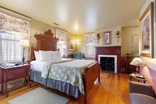 Foto di una camera da After Eight Bed and Breakfast
