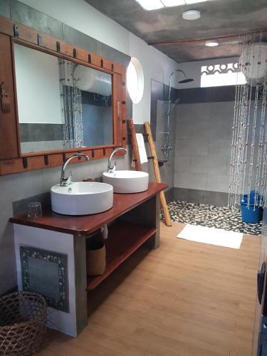 Foto de una habitación de Libertalia Hotel
