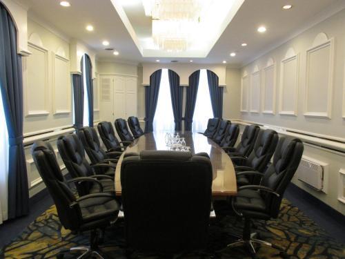 Photo – Hotel Fredericton Inn