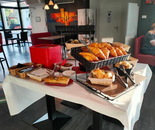 Foto general de Fasthotel Montmarault