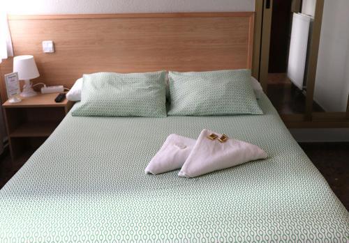 Foto de una habitación de Hostal Milmarcos