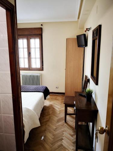 Foto de una habitación de Hostal Alcántara