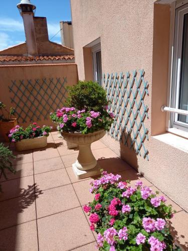 Foto de una habitación de Hôtel SABLES D&amp;#039;O et son restaurant LE 16 BIS