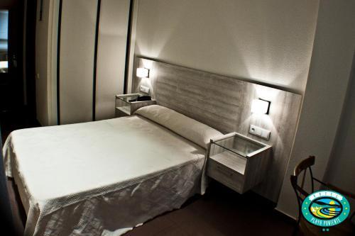 Foto de una habitación de Hotel Playa Poniente