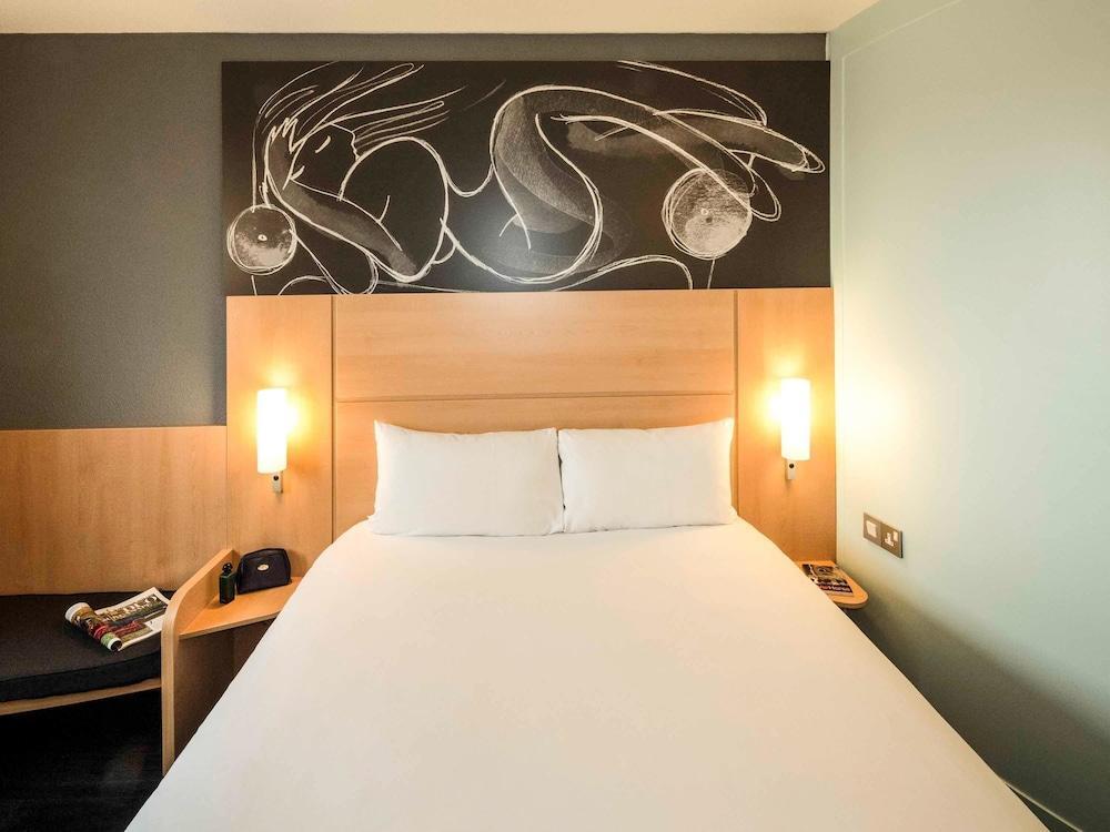 Foto de una habitación de Hotel ibis Reading Centre